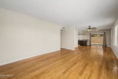 11413 N 56th Avenue, Glendale, AZ 85304 - Photo 5
