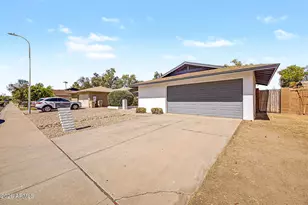 11413 N 56th Ave, Glendale, AZ 85304 - Photo 1