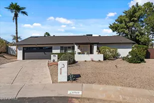 2318 E Yucca St, Phoenix, AZ 85028 - Photo 1