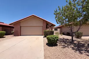 5208 E Tamblo Dr, Phoenix, AZ 85044 - Photo 1