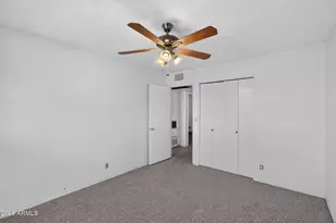 3311 W Paradise Dr, Phoenix, AZ 85029 - Photo 33