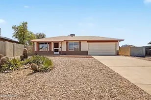 11838 North 22nd St, Phoenix, AZ 85028 - Photo 1