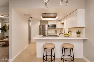 6540 N 7th Ave, Phoenix, AZ 85013 - Photo 13