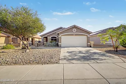 25846 W Kendall Street, Buckeye, AZ 85326 - Photo 1
