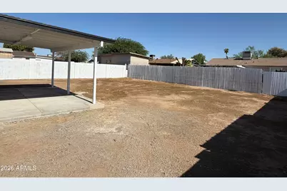 7426 W Holly Street, Phoenix, AZ 85035 - Photo 11