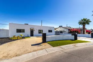 2657 N 71st Pl, Scottsdale, AZ 85257 - Photo 1