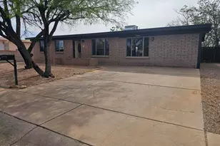 5018 E Evergreen Dr, Sierra Vista, AZ 85635 - Photo 1