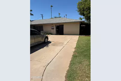 8218 E Edgemont Avenue, Scottsdale, AZ 85257 - Photo 1