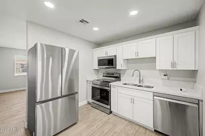 4044 W Burgess Lane, Phoenix, AZ 85041 - Photo 1