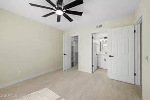 7001 S 41st St, Phoenix, AZ 85042 - Photo 17