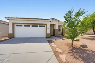 6607 S 17th Ave, Phoenix, AZ 85041 - Photo 1