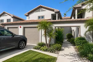 7401 W Arrowhead Clubhouse Dr, Glendale, AZ 85308 - Photo 1