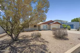 1137 E Bishop Dr, Tempe, AZ 85282 - Photo 1