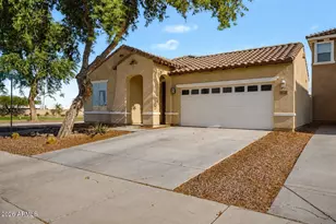 1047 W Caroline Ln, Tempe, AZ 85284 - Photo 1