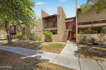 5525 E Thomas Road #M23, Phoenix, AZ 85018 - Photo 1