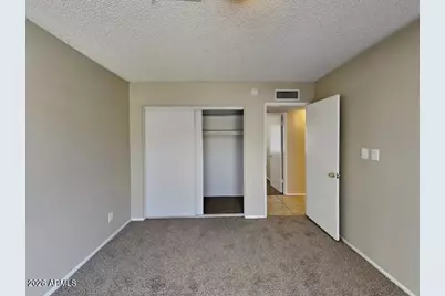 4136 N 81st Avenue, Phoenix, AZ 85033 - Photo 1