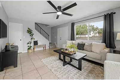 6016 W Townley Avenue, Glendale, AZ 85302 - Photo 1