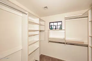 1505 E Sahuaro Dr, Phoenix, AZ 85020 - Photo 17