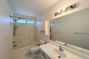 2824 W Angela Dr, Phoenix, AZ 85053 - Photo 37