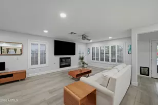 4626 E Adobe Dr, Phoenix, AZ 85050 - Photo 5