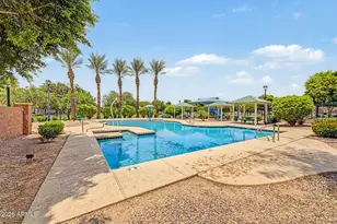 1940 N 77th Dr, Phoenix, AZ 85035 - Photo 27