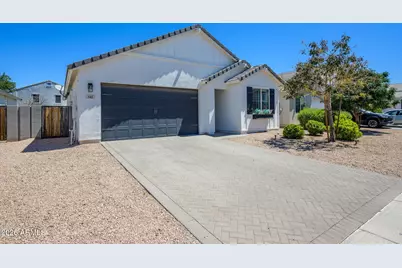 542 E Bamboo Lane, San Tan Valley, AZ 85140 - Photo 1
