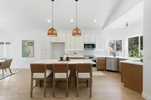 3713 E Taro Ln, Phoenix, AZ 85050 - Photo 1