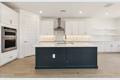 9743 S 12th Street, Phoenix, AZ 85042 - Photo 1