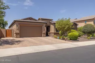 892 E Hampton Ln, Gilbert, AZ 85295 - Photo 1