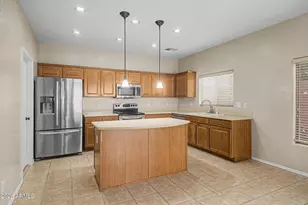 2729 E Chester Dr, Chandler, AZ 85286 - Photo 13
