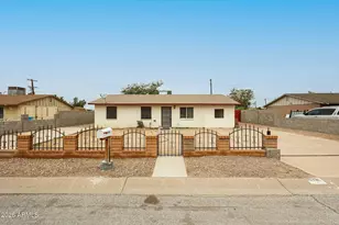 3920 W Lynne Ln, Phoenix, AZ 85041 - Photo 1