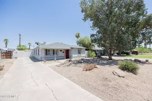 1332 E Whitton Ave, Phoenix, AZ 85014 - Photo 1