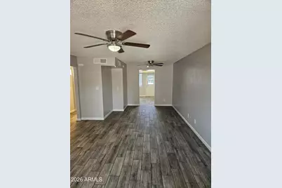 3818 E Earll Drive #6, Phoenix, AZ 85018 - Photo 1
