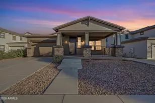 1457 W Flamingo Dr, Chandler, AZ 85286 - Photo 1