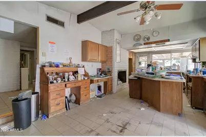 7130 N 23rd Avenue, Phoenix, AZ 85021 - Photo 21