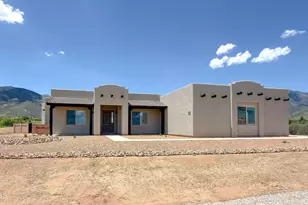 9256 S Hackney Pl, Hereford, AZ 85615 - Photo 1