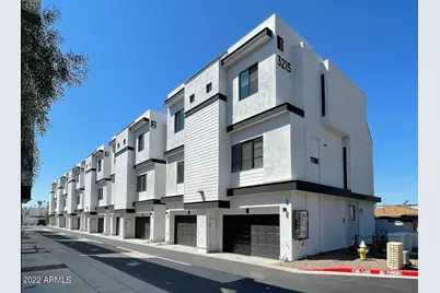 3215 E Flower Street #Unit 5, Phoenix, AZ 85018 - Photo 1