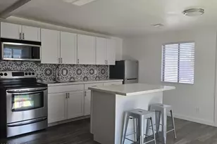 2333 N 12th St, Phoenix, AZ 85006 - Photo 1