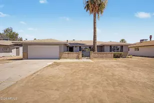 2936 W Glendale Ave, Phoenix, AZ 85051 - Photo 1