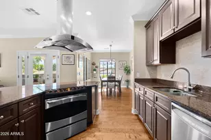 10757 N 74th St, Scottsdale, AZ 85260 - Photo 1