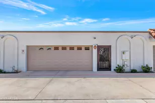 3401 N 37th St, Phoenix, AZ 85018 - Photo 1