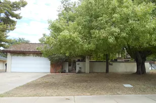 116 W Las Palmaritas Dr, Phoenix, AZ 85021 - Photo 1