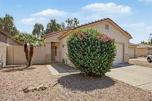 635 W Colt Rd, Chandler, AZ 85225 - Photo 1