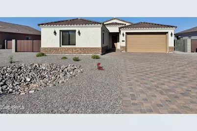 1567 N Himosa Drive, Casa Grande, AZ 85122 - Photo 1