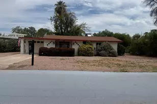 1104 E Fern Dr S, Phoenix, AZ 85014 - Photo 1