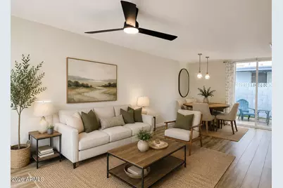 4202 N 38th Street #Apt 2, Phoenix, AZ 85018 - Photo 1