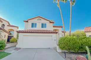4834 E Monte Way, Phoenix, AZ 85044 - Photo 1