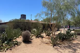 1201 E Desert Park Ln, Phoenix, AZ 85020 - Photo 1