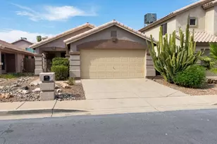 4148 E Anderson Dr, Phoenix, AZ 85032 - Photo 1