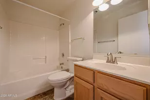 10389 W Burnett Rd, Peoria, AZ 85382 - Photo 25